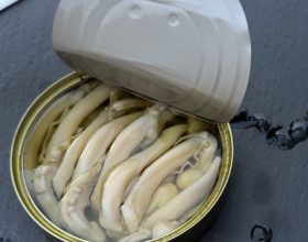 Navajas en Aceite de Oliva, una de las mejores conservas gallegas